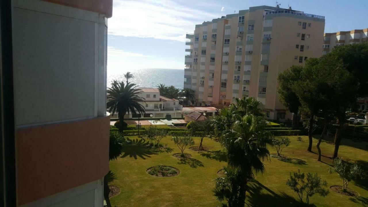 Estudio On The Beach Torrox Exterior photo
